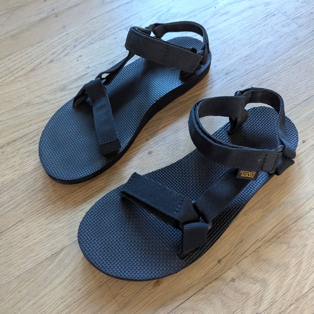 Teva Women's Universal Slide Black Size 8